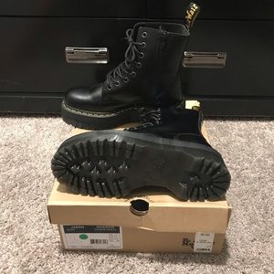 Dr.Marten Jadon black boot